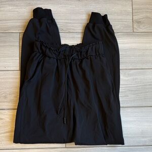 Lululemon Keep Moving Jogger